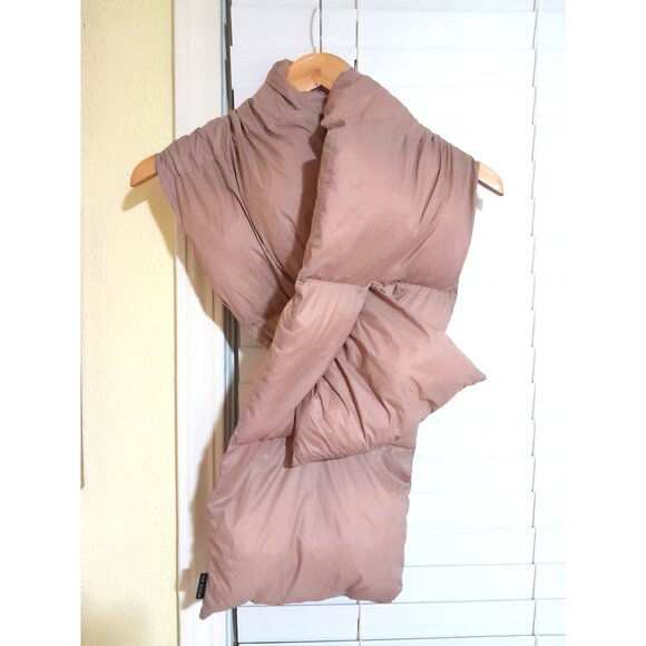 Ted Baker Blush Pink Puffer Scarf Poly Filled 20% OFF OF BUNDLES - Picture 2 of 5